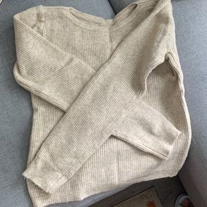 Cream Color Wool Sweater Sz Small